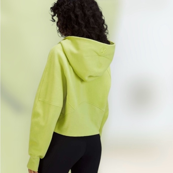 Lululemon Scuba Oversized Half-Zip
Hoodie
Wasabi - Picture 4 of 8
